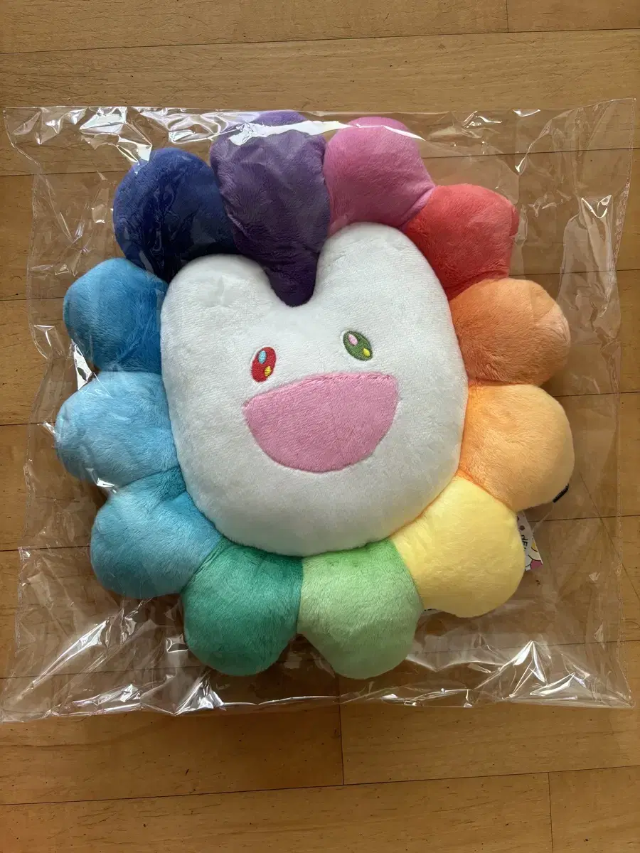 New Jeans Pop Up Murakami Flower Cushion 30cm (unsealed)