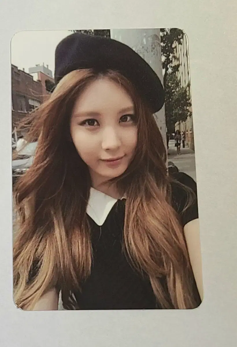 Tattieser Hala seohyun photocard sells.