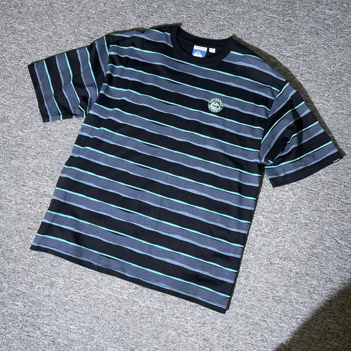 Covernat X Quicksilver Stripe Border Tee Vahn L