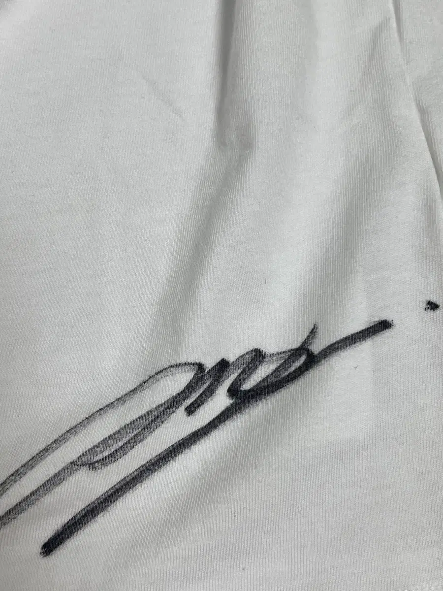 Maritime Go Yoon signature Sells T-shirts