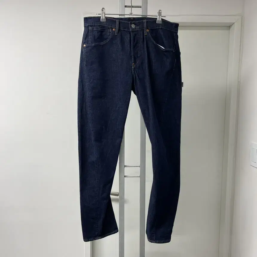 *NEW* Levi's Engineered Jin 502 Red Tabs