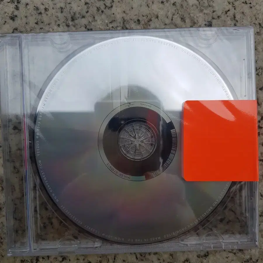 칸예웨스트 yeezus cd