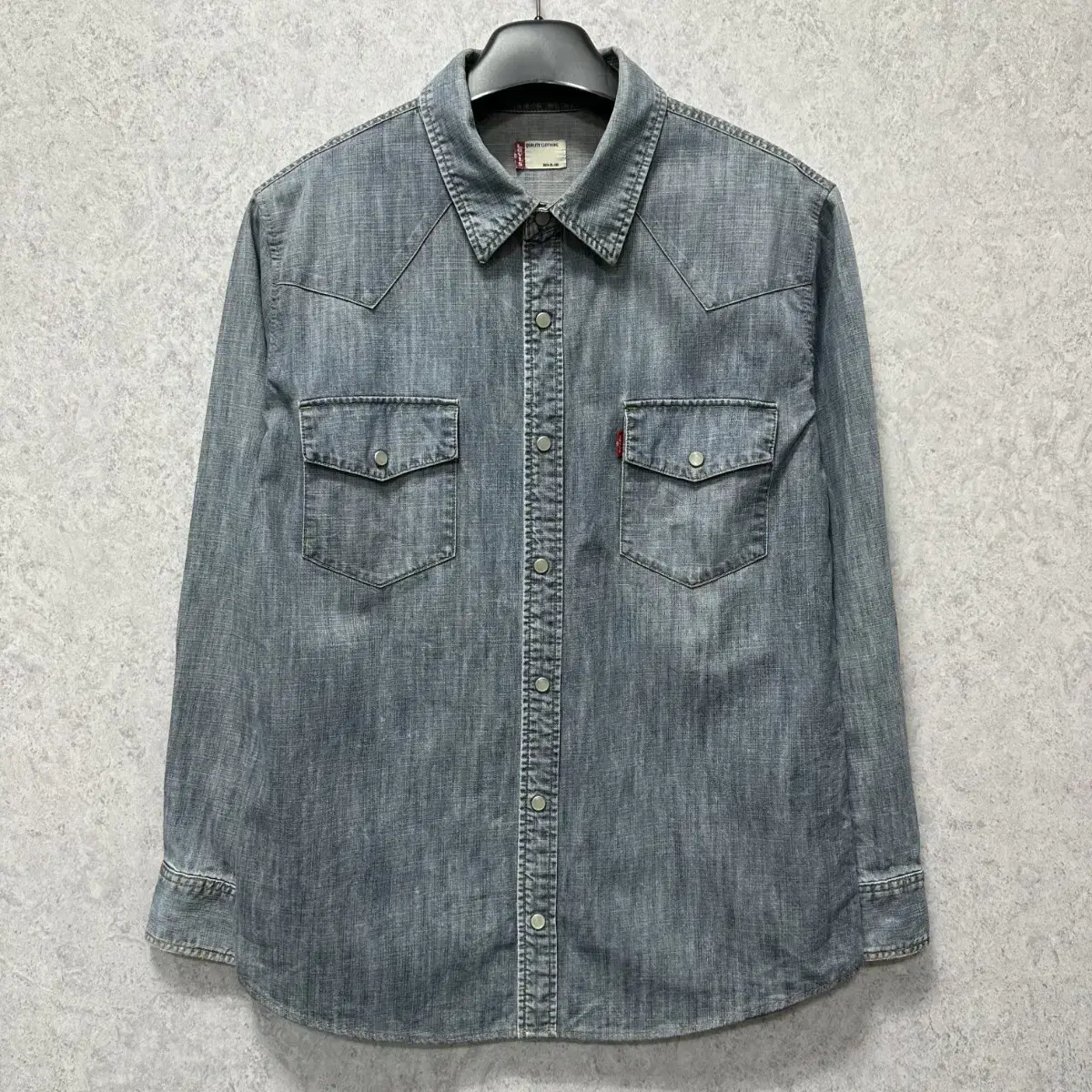 100 Levi's Men's Denim Shirt