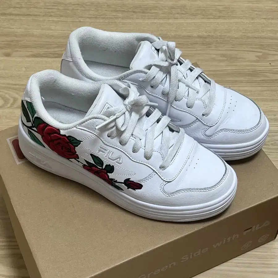 휠라 wx-100 floral 245