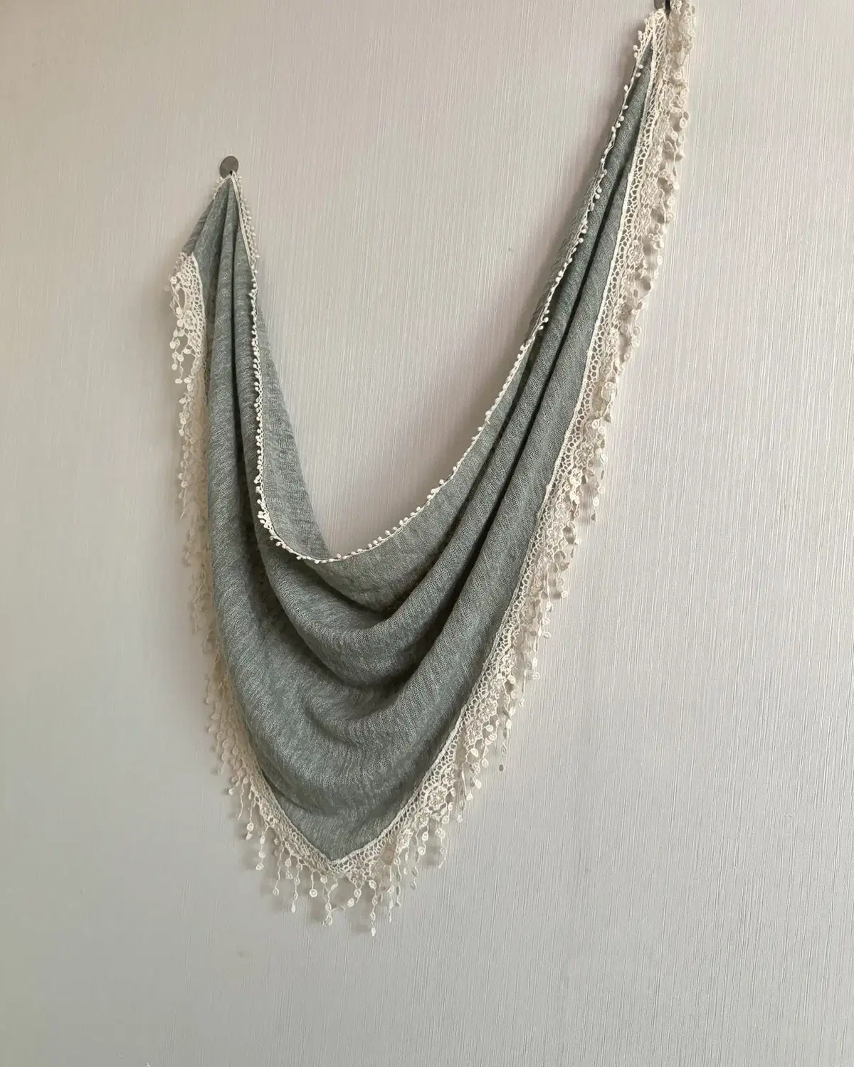 Mori mood scarf