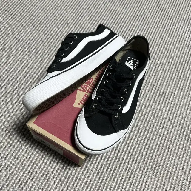 [ 275mm ] Vans 반스 블랙볼 블랙 클래식 스니커즈