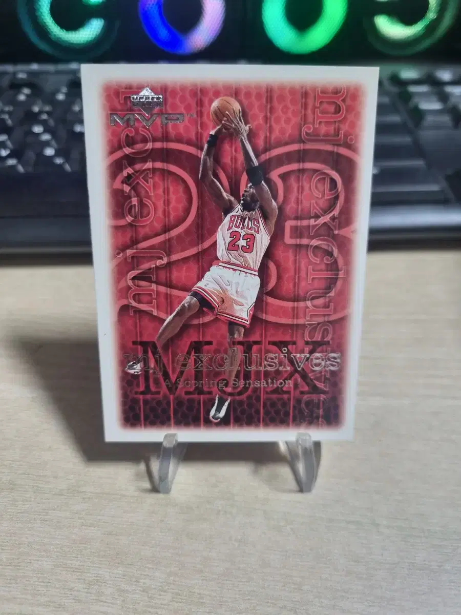 1999NBAUpper Deck Chicago Bulls Michael Jordan Legends Basketball Card