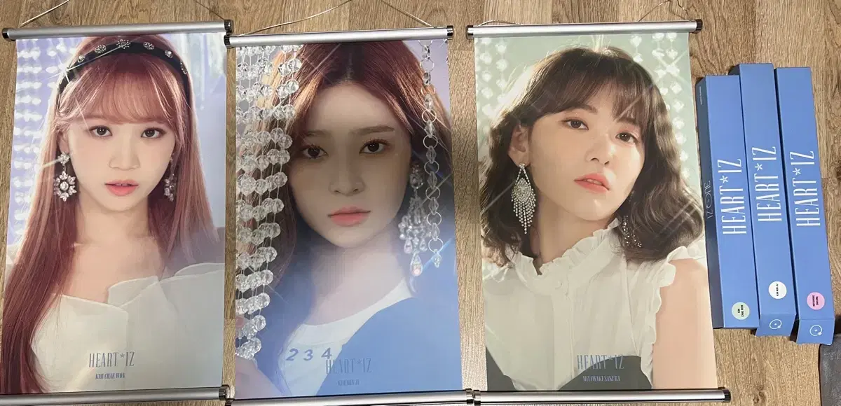 IZ*ONE Heart Eyes Ruler