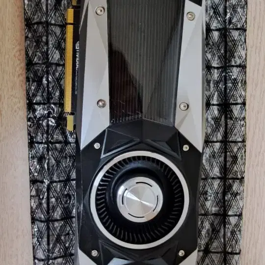 1080ti 파운더스 에디션 그래픽카드 + 워터블럭