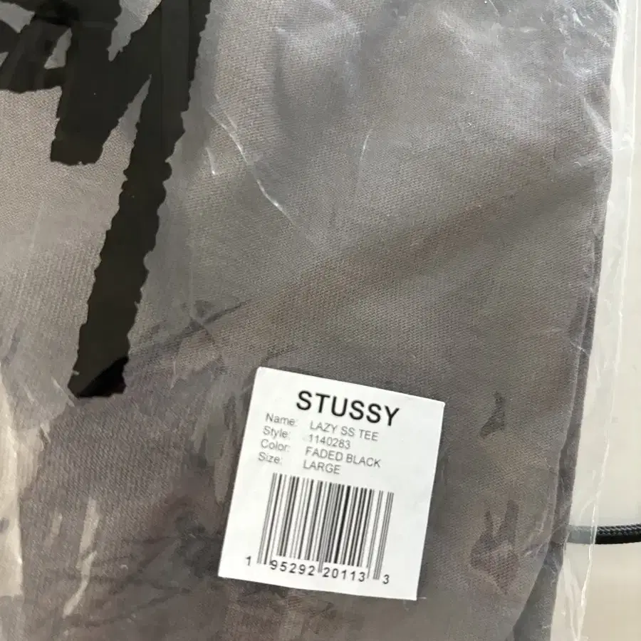 스투시 lazy ss tee 새제품