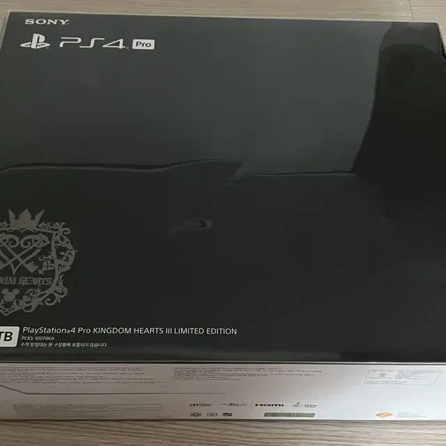 PS4 PRO 킹덤하츠 리미티드 에디션 미개봉 플스 플스4 프로