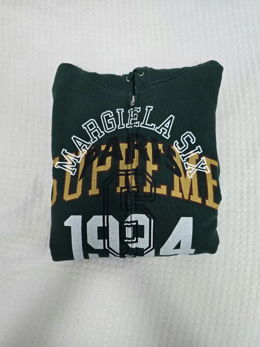 [L] Supreme x MM6 Maison Margiela Zip-up Hoodie Dark Green