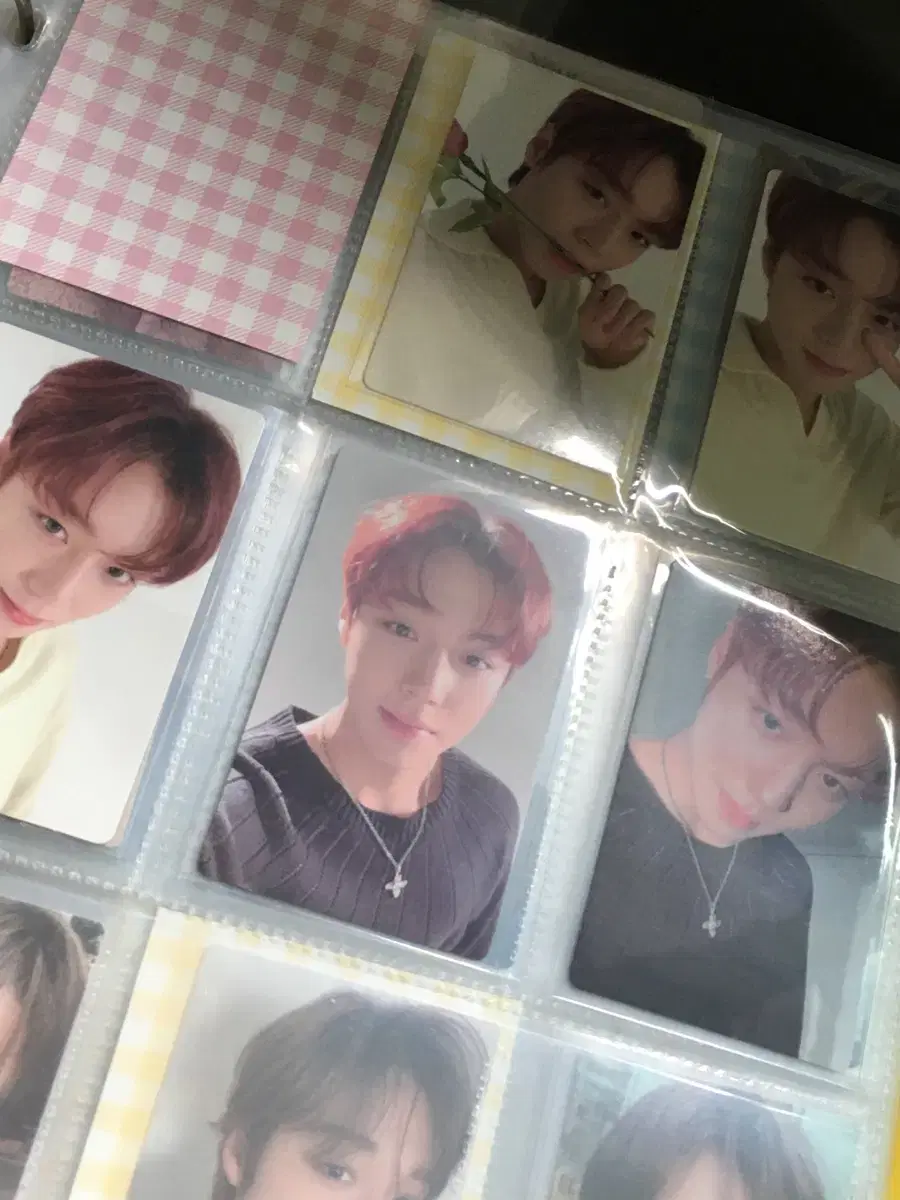 Park Jihoon Clou Concert photocard sells