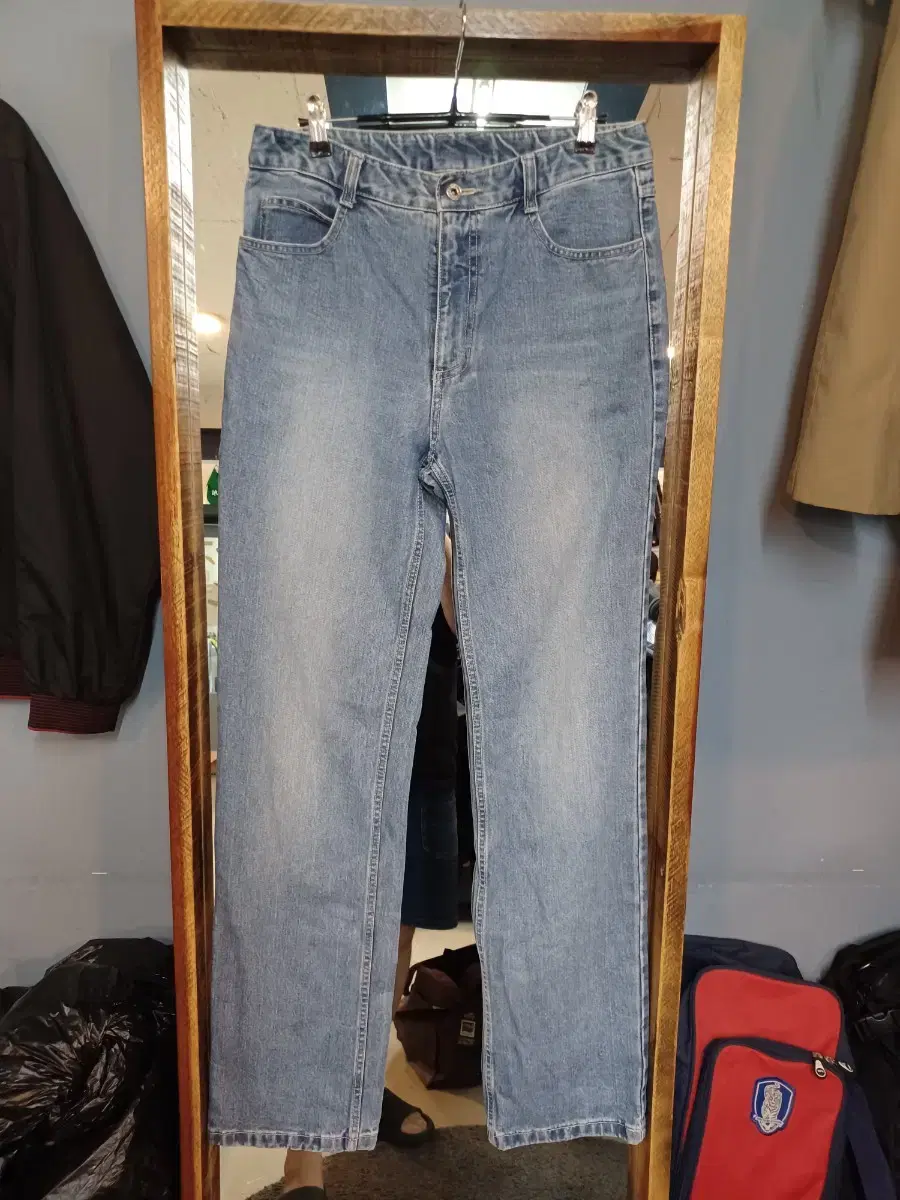 Gess Old School Straight Fit Denim Pants 78-100 Approx. 30