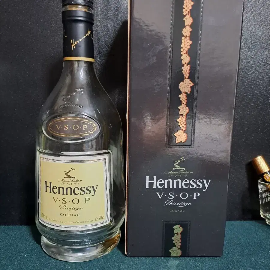 헤네시V.S.O.P 공병[ 꼬냑 공병 ] Hennessy