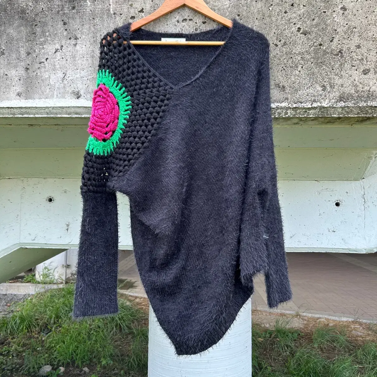 JPN Crochet Mix Asymmetrical Knit