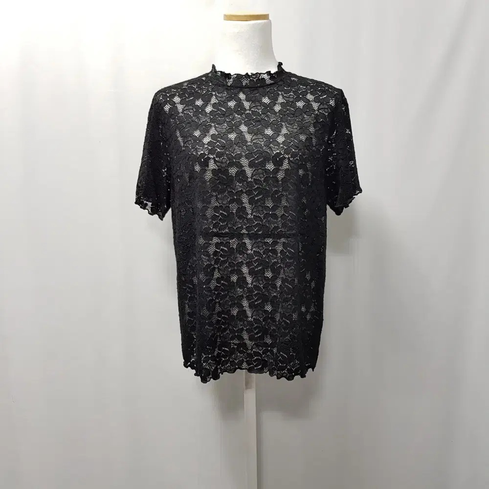 UNIQLO Black Lace Ruffle Spandex Feminine Short Sleeve T-Shirt Women's XL E728