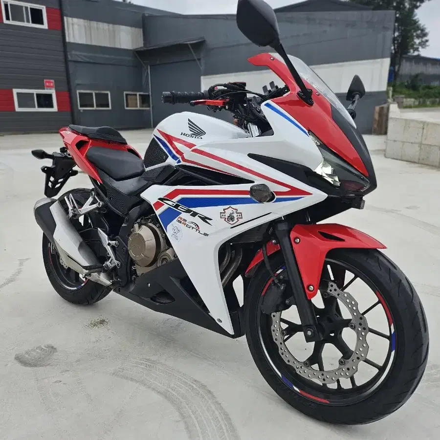 혼다CBR500r 16년식 380만원 카울상태S급 투채널블박