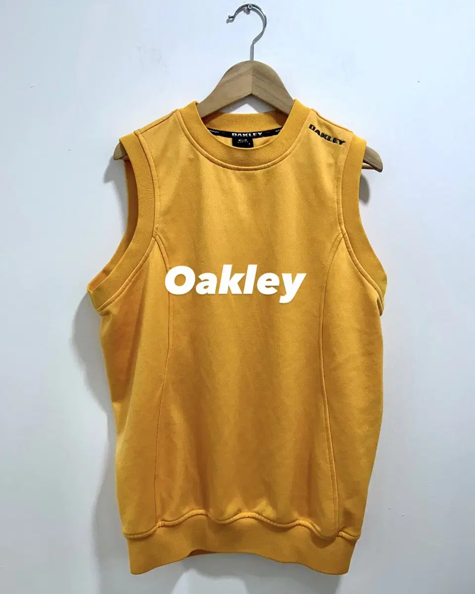 Oakley Sweat Vest Best