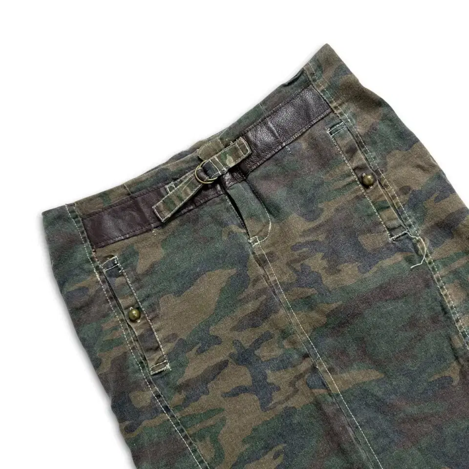 vintage camouflage mide skirt