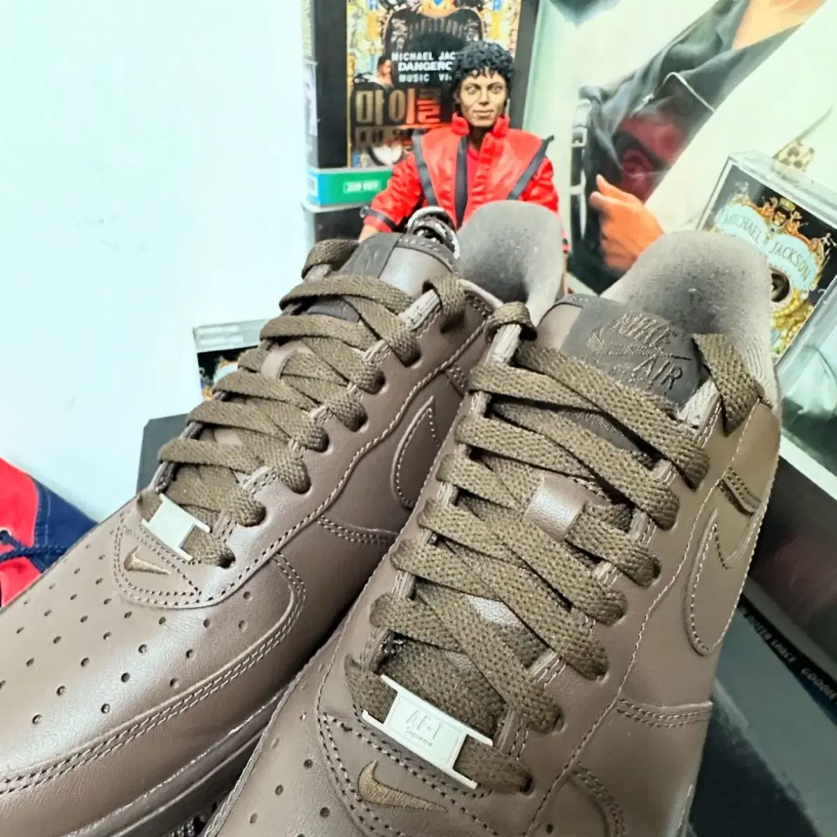 NIKE SUPREME  에어포스1 로우 Baroque Brown