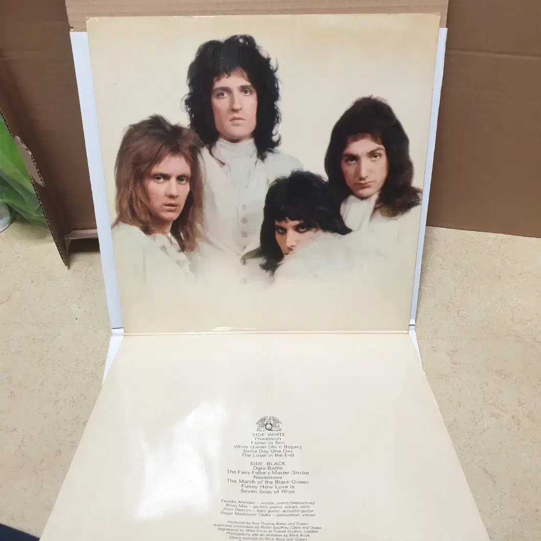 퀸 Queen  Queen II 영국 EMI 1974년 발매반