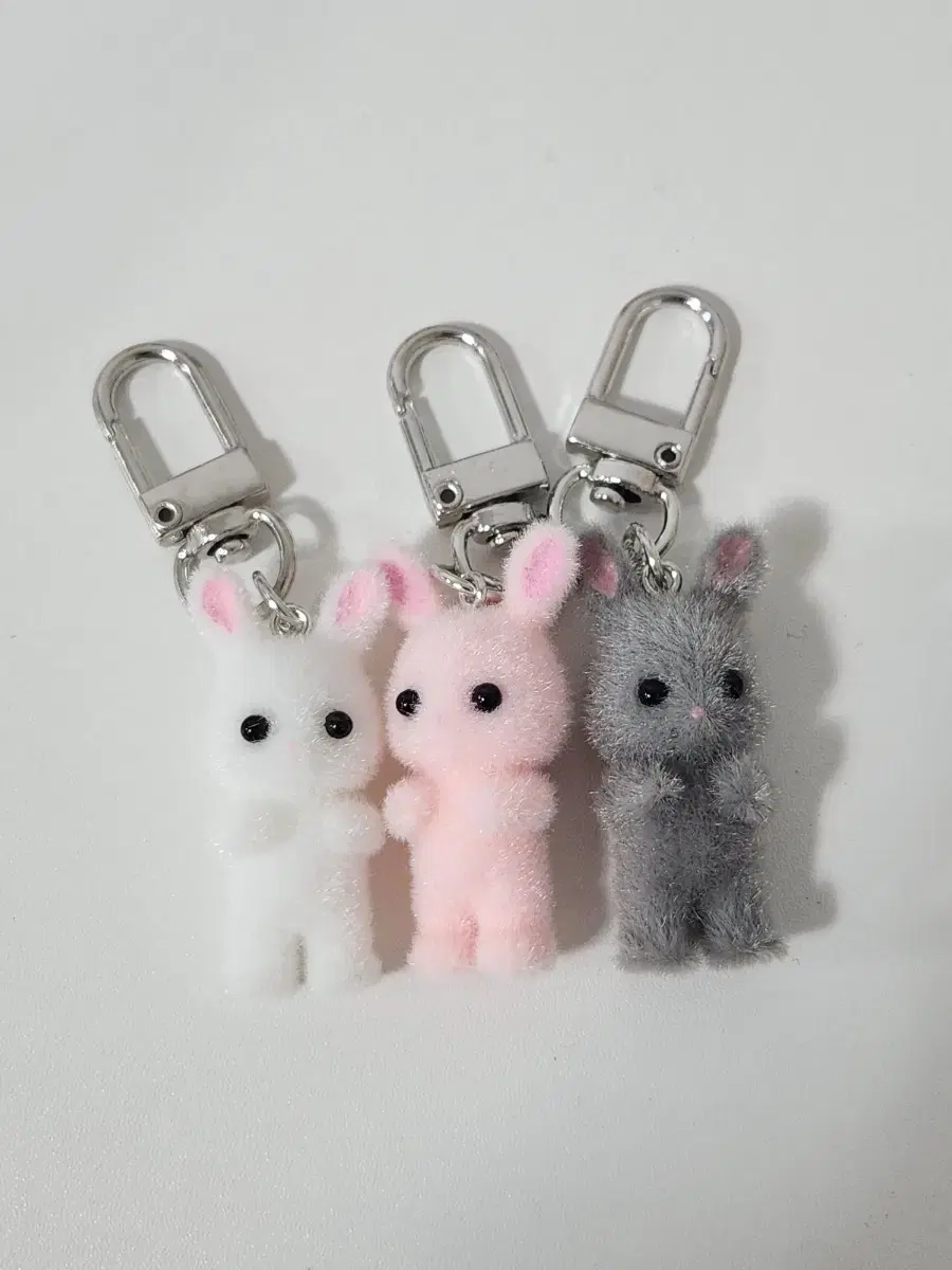 Sylvanianst Rabbit Keyring