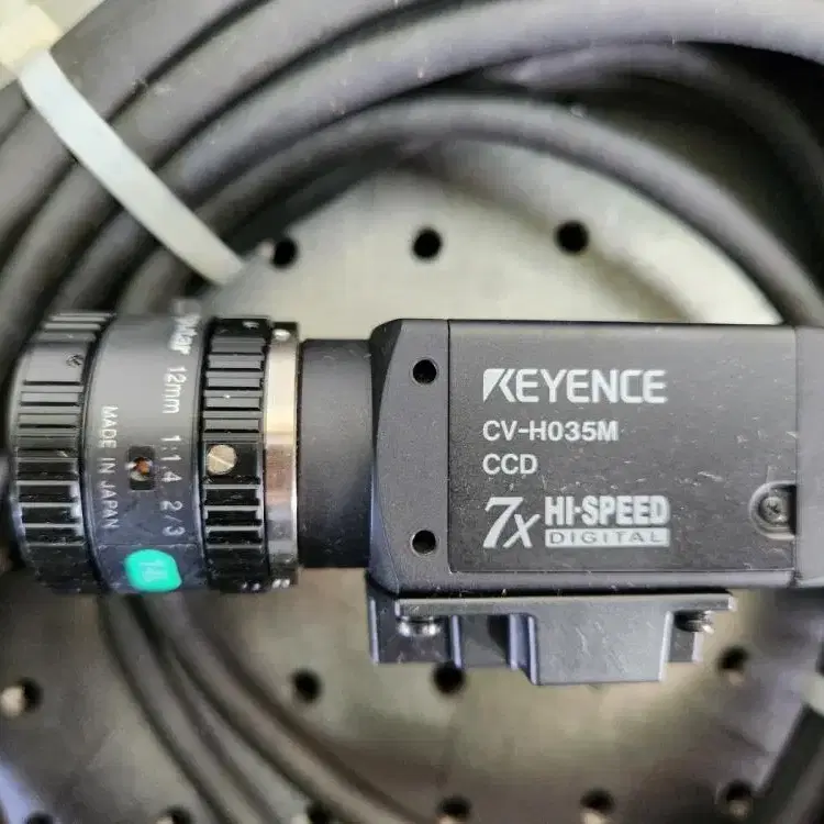 KEYENCE CV-H035M CCD 7X HI SPEED.