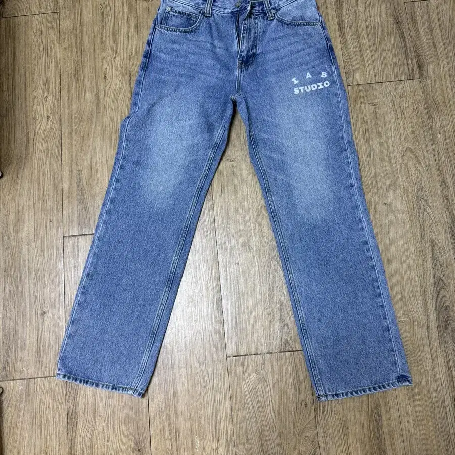 아이앱 IAM Studio x Lee Denim Jeans