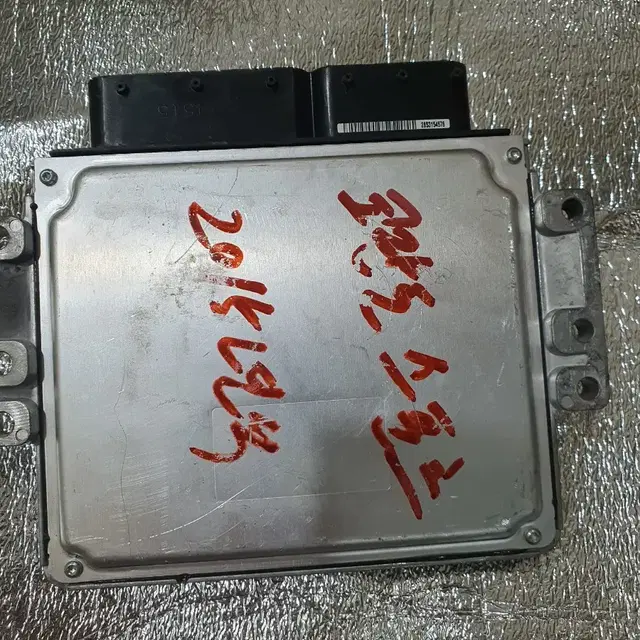 코란도스포츠 ECU 67154-01132 중고품