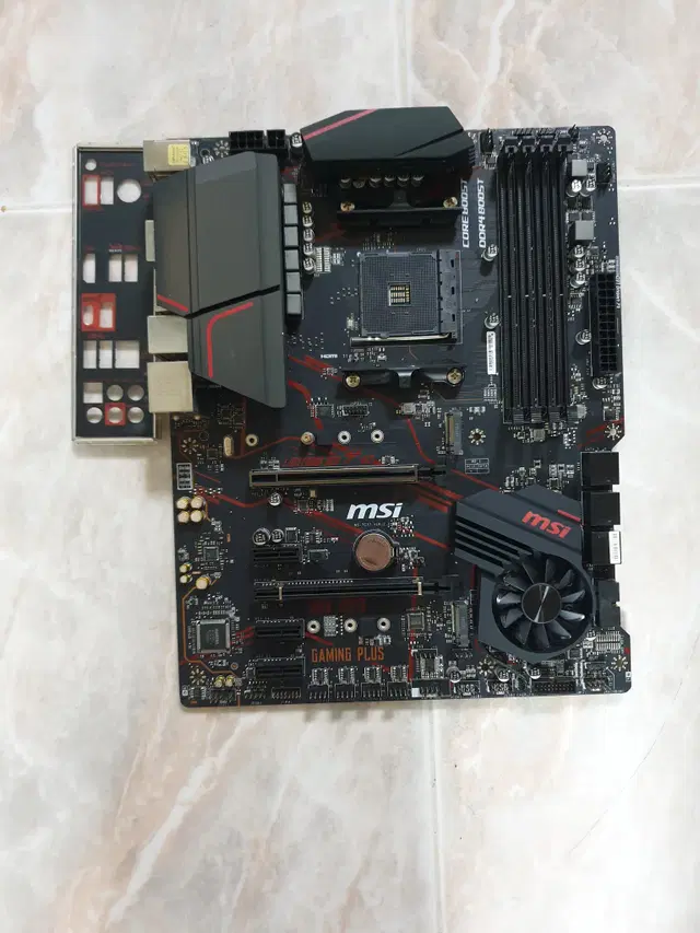 MSI MPG X570 GAMING PLUS 11만원