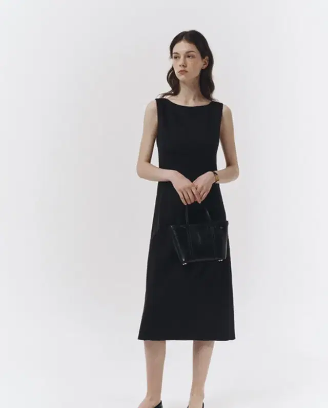 [새상품] 던스트 CLASSIC BOAT NECK MIDI DRESS_U