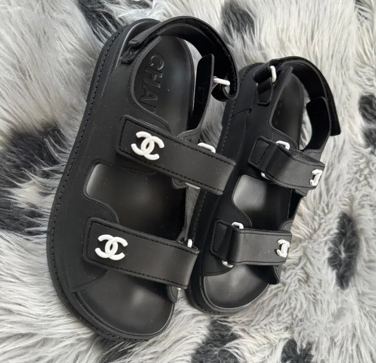 Super Special Chanel Velcro Sandals Jelly 36