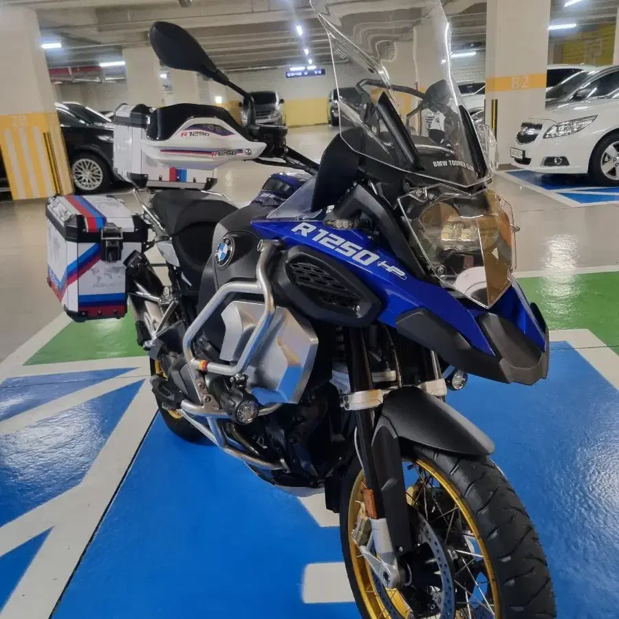 bmw r1250gs 20년식 팔아요