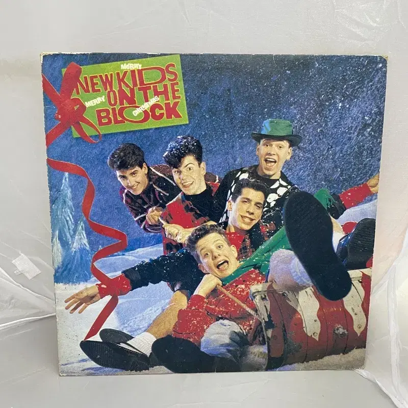 NEW KIDS ON THE BLOCK  LP / AA2546