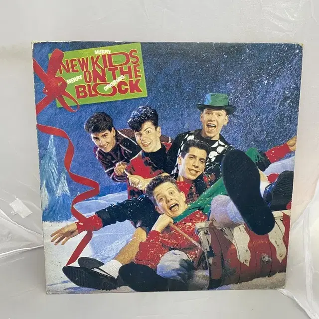 NEW KIDS ON THE BLOCK  LP / AA2546