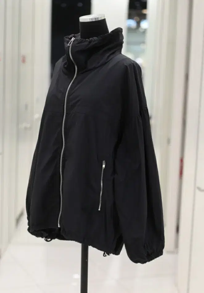 [NEW]VOV e.ji String Zip Up Jumper Price Drop