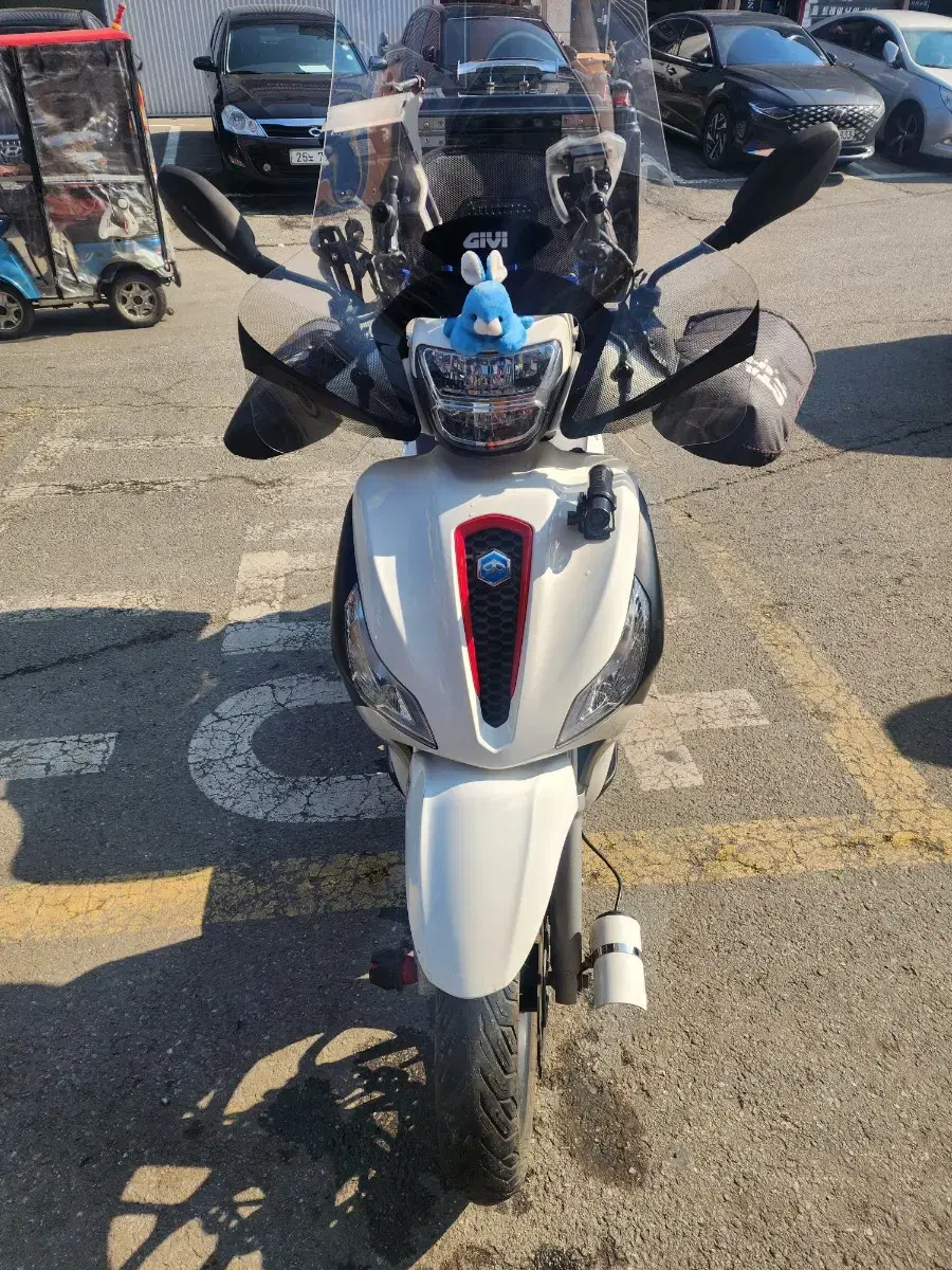 피아지오 메들리125cc  23년형