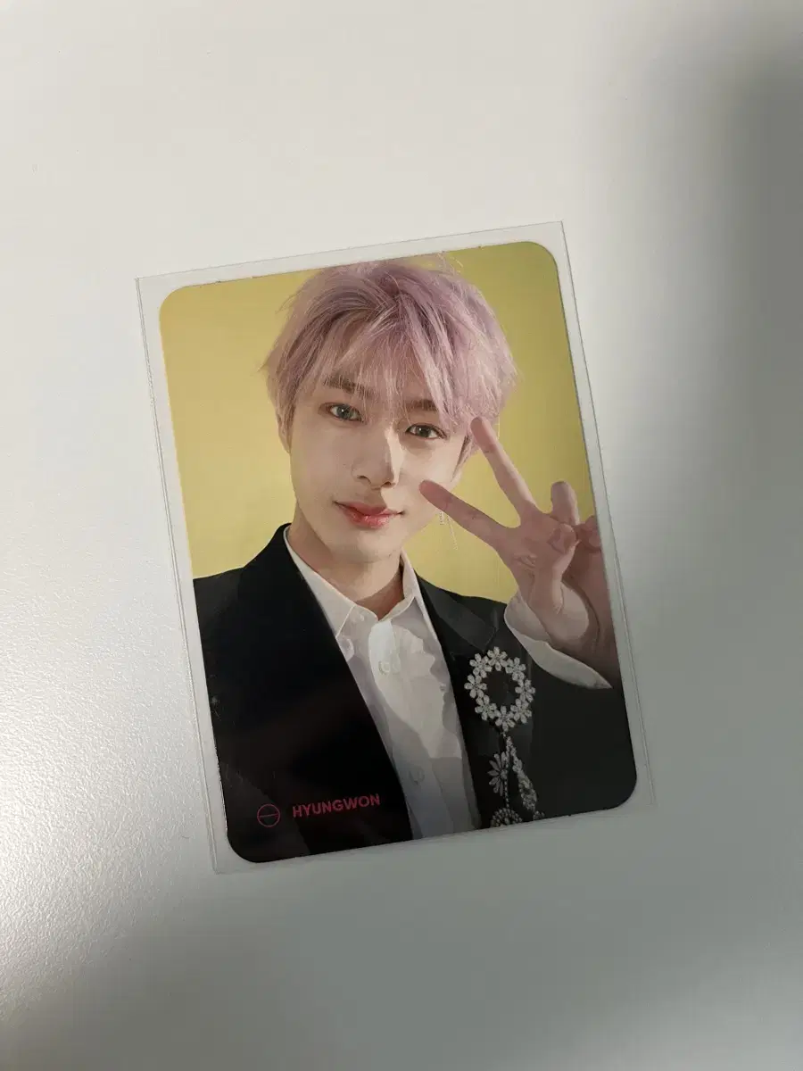 Jell-O hyungwon photocard Half-priced Delivery shipping included