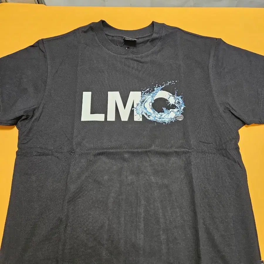 [신상70%]LMC WATER SPLASH TEE