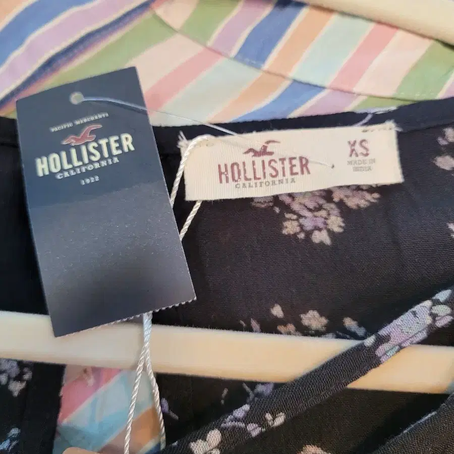 홀리스터 HOLLISTER 점프수트 S