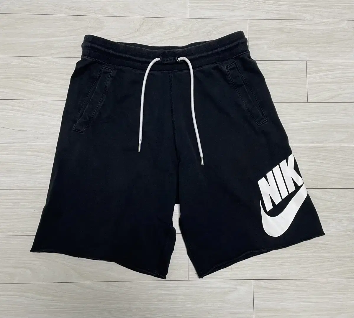 Nike Big Logo Vahn L