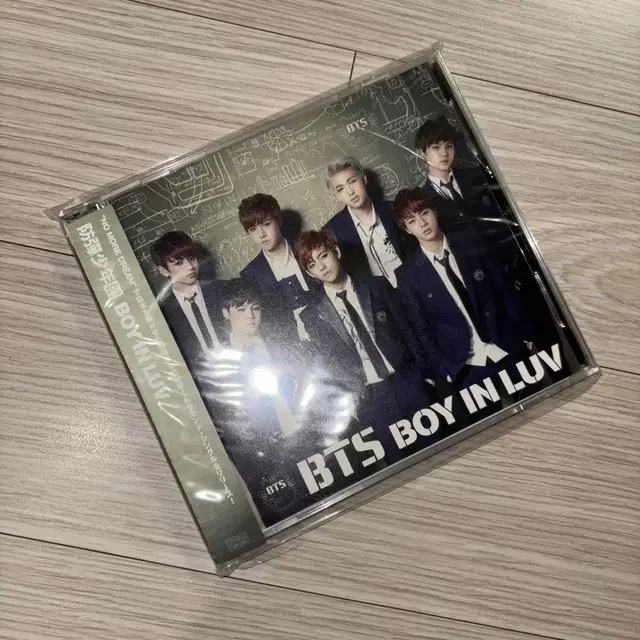 방탄 일본 BOY IN LUV 앨범 한정판 CD B