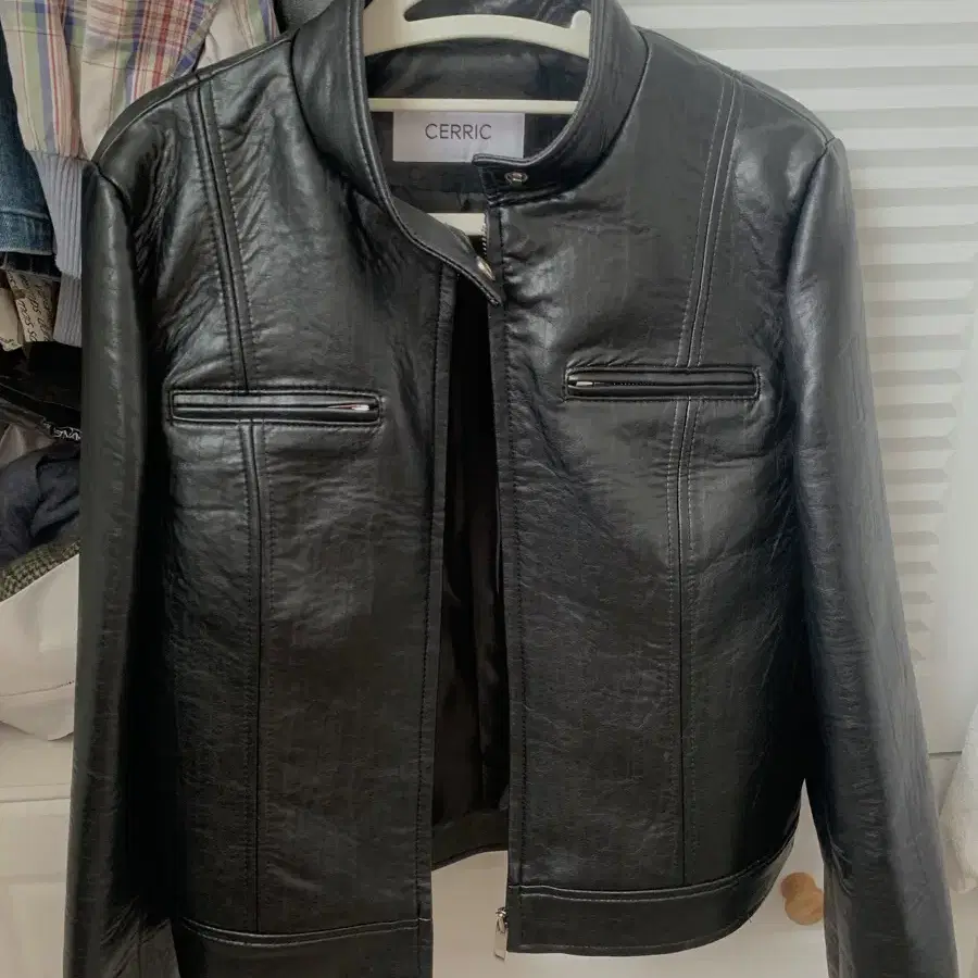 세릭 cerric button leather  jacket