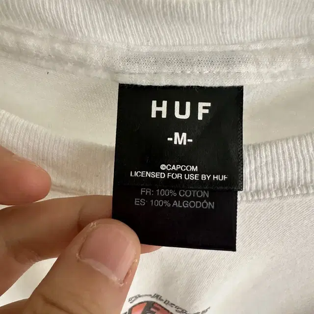 허프 Huf 로고 스트리트파이터 카툰프린팅 반팔 티셔츠