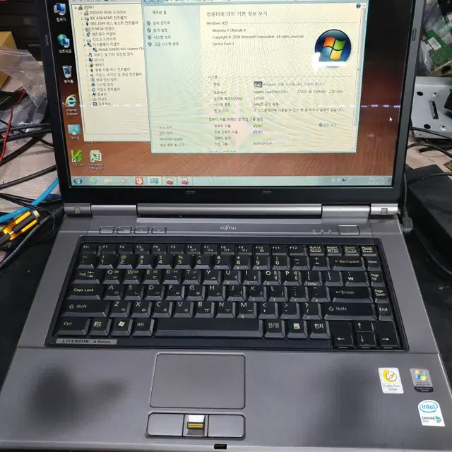 후지쯔 lifebook A6010 노트북 팝니다.