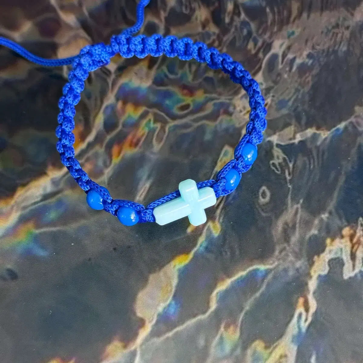 pad cross bracelet