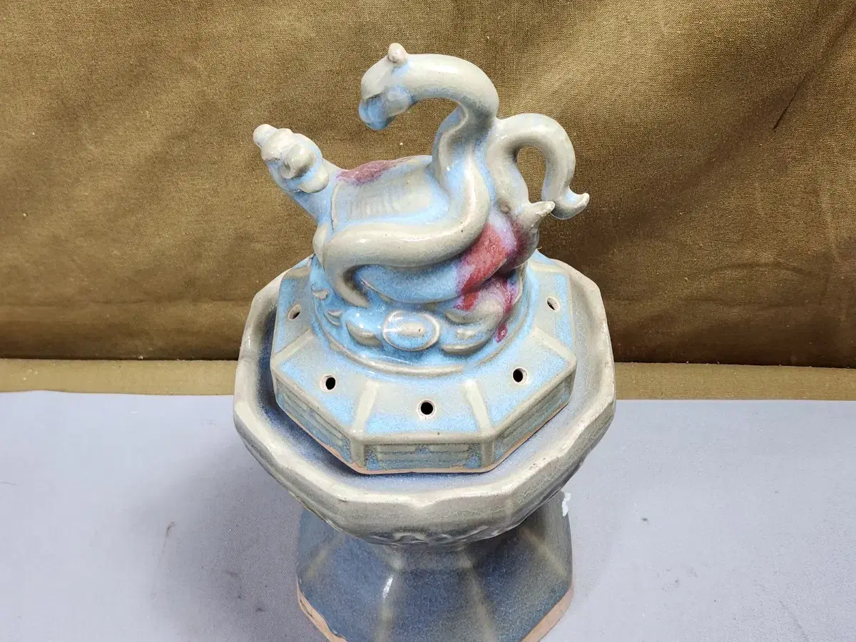 Chinese Porcelain Yunyao Incense Burner