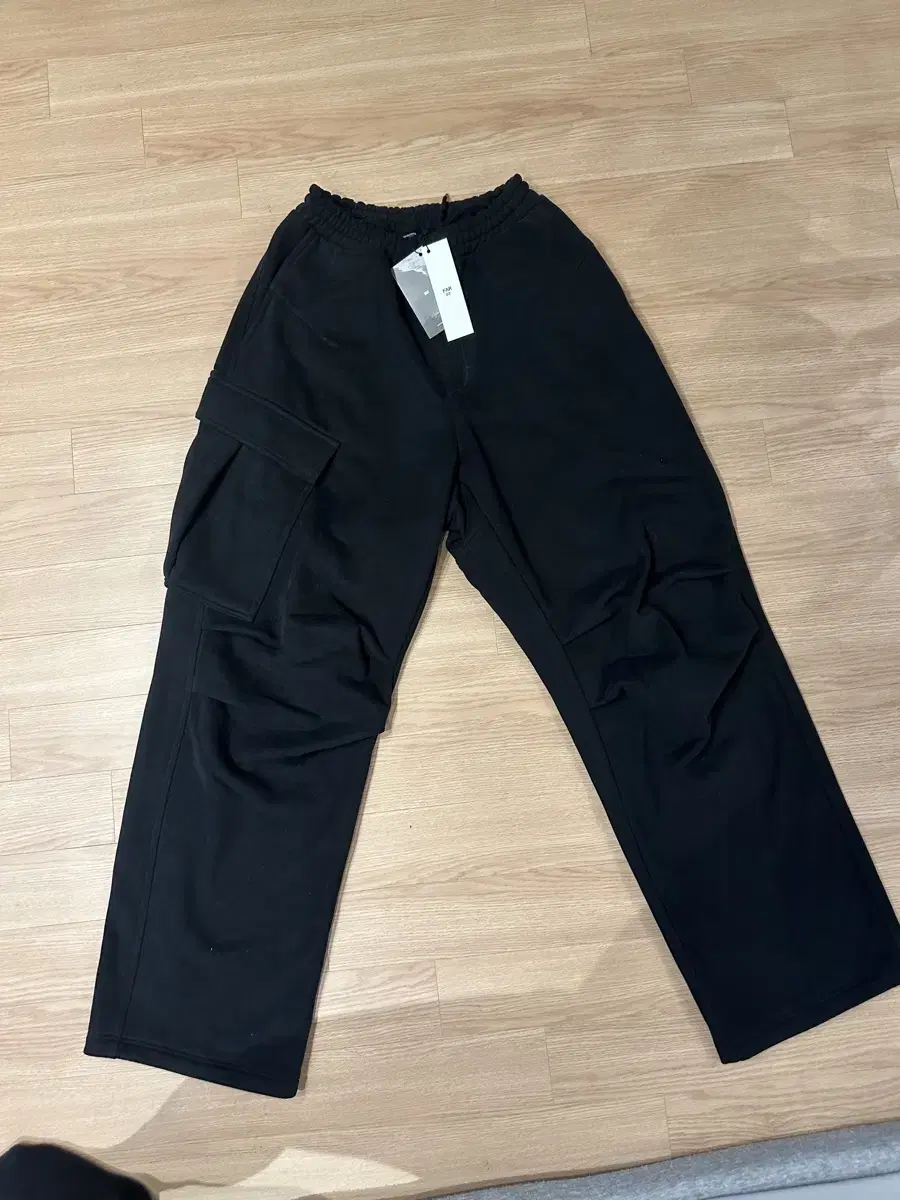 [1]Paia Archive Cargo Sweatpants