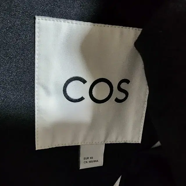 (XS)여성 COS 크롭 스티치 자켓